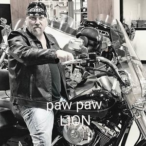 Meet your Posher, Vince